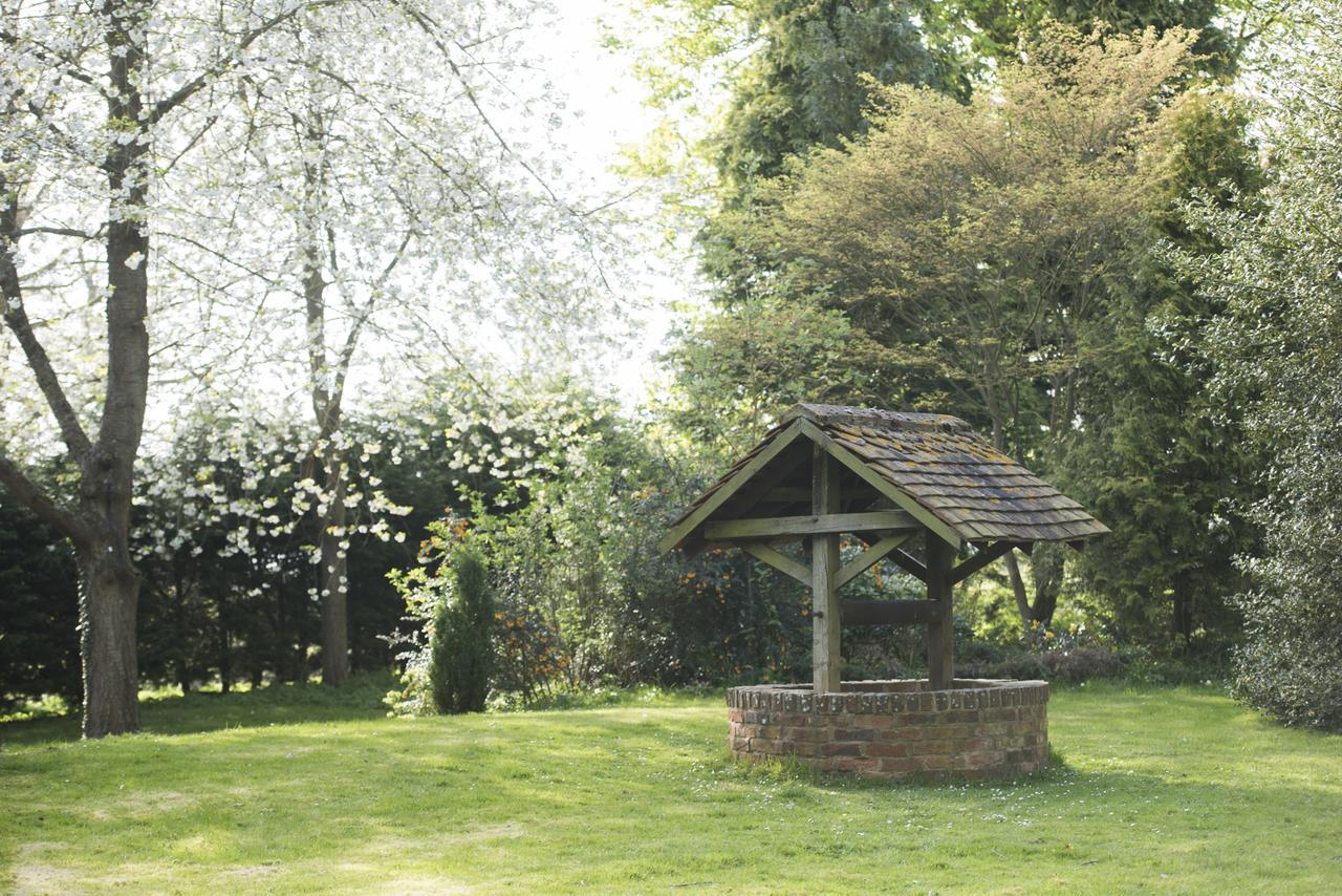 Horwood House Hotel Milton Keynes Exterior foto